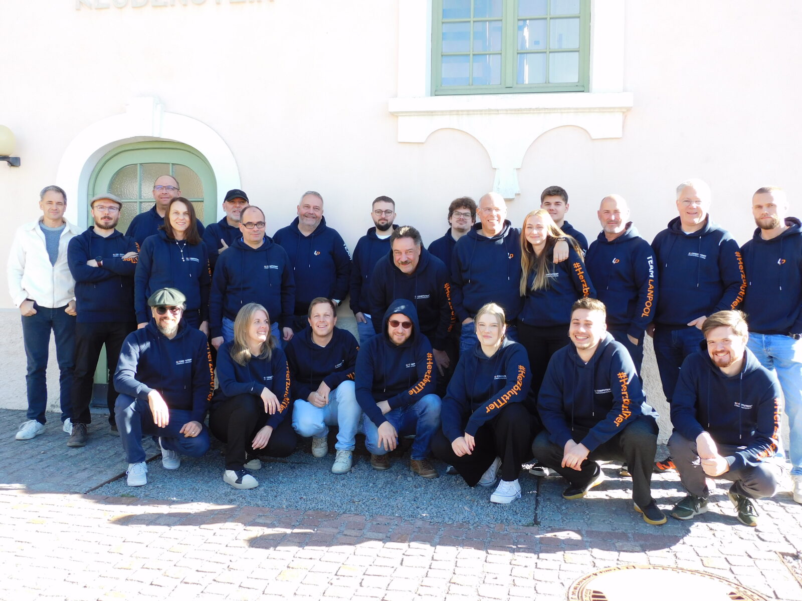 Team der COMPUTENT Computersysteme GmbH in Diedorf bei Augsburg