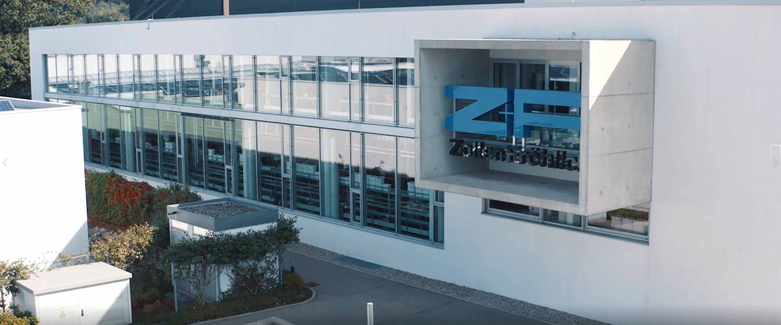 Zoller + Fröhlich GmbH Standort in Wangen mit moderner Elektrotechnik und Laserscanner-Produktion